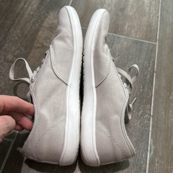 Whitin Mens Wide Toe light Gray Canvas Sneaker Size US 8W/EU41 - Picture 7 of 8